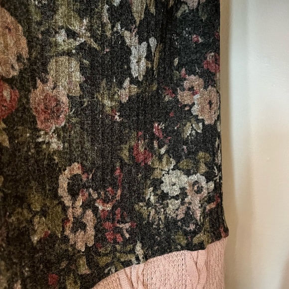 Scarve wrap - Picture 2 of 3